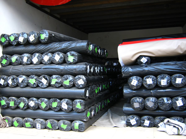 人造革倉(cāng)庫(kù)成品二